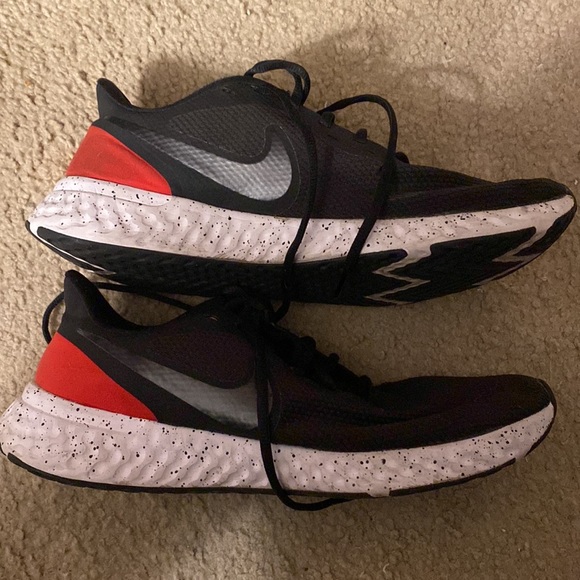 Mens NIKE REVOLUTION, Sz 11 - Picture 4 of 9